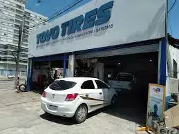 Frente de Gomería Centro Malvin